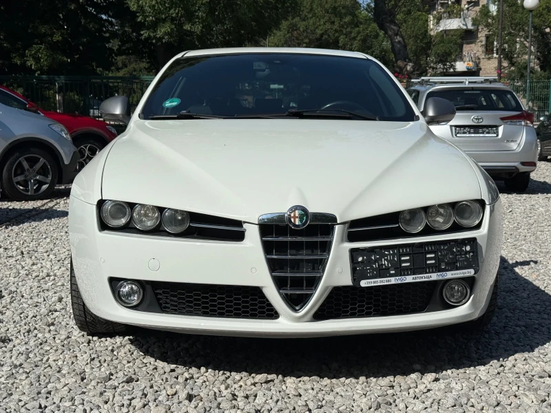 Alfa Romeo 159 sportwagon 2.0JTDm 170k.c. ОТЛИЧНО СЪСТОЯНИЕ - НАВИГАЦИЯ! , снимка 2 - Автомобили и джипове - 50699869
