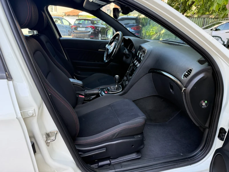 Alfa Romeo 159 sportwagon 2.0JTDm 170k.c. ОТЛИЧНО СЪСТОЯНИЕ - НАВИГАЦИЯ! , снимка 12 - Автомобили и джипове - 50699869