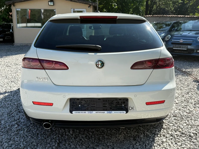 Alfa Romeo 159 sportwagon 2.0JTDm 170k.c. ОТЛИЧНО СЪСТОЯНИЕ - НАВИГАЦИЯ! , снимка 5 - Автомобили и джипове - 50699869