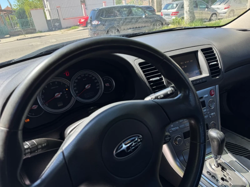 Subaru Legacy 2.0 BENZIN AUSTRIA, снимка 12 - Автомобили и джипове - 51793819