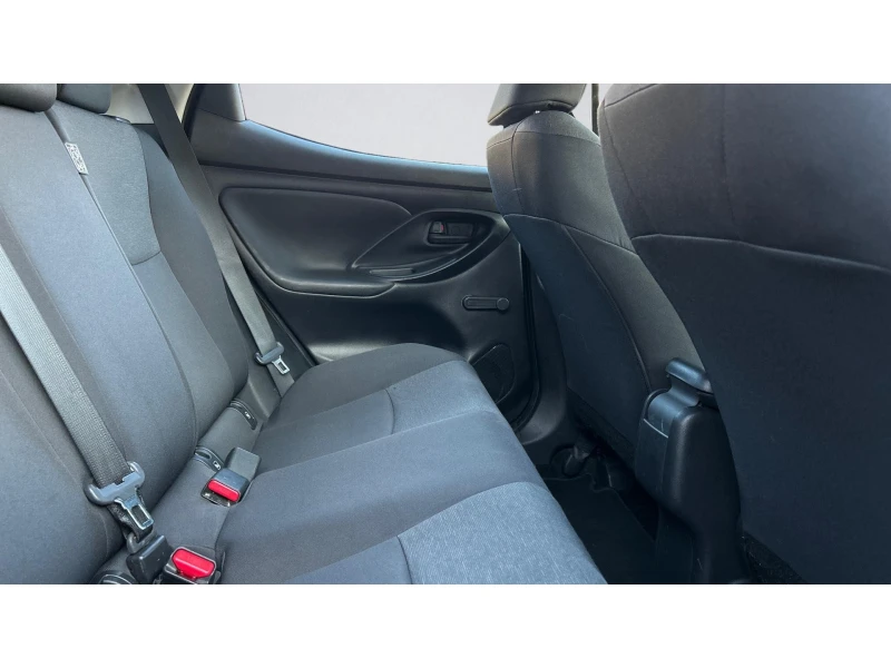 Toyota Yaris Месечна вноска от 292 лв., снимка 7 - Автомобили и джипове - 52164964