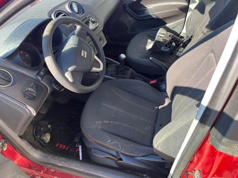 Seat Ibiza 1.2 TDI, снимка 9 - Автомобили и джипове - 46426150