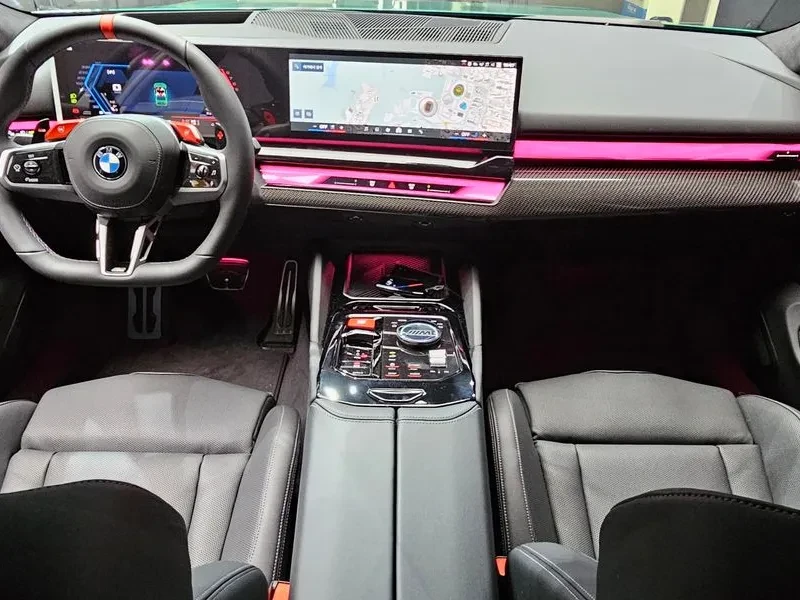 BMW M5 (G90) M5 Sedan, снимка 7 - Автомобили и джипове - 55031175