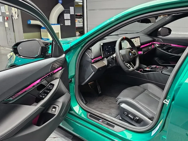BMW M5 (G90) M5 Sedan, снимка 10 - Автомобили и джипове - 55031175