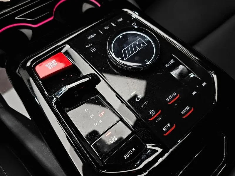 BMW M5 (G90) M5 Sedan, снимка 9 - Автомобили и джипове - 55031175