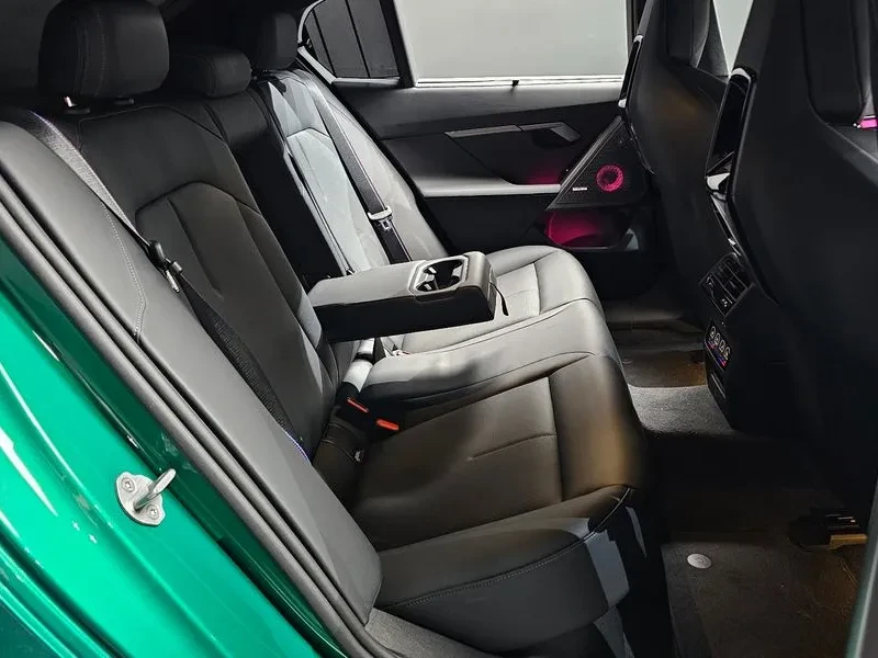 BMW M5 (G90) M5 Sedan, снимка 12 - Автомобили и джипове - 55031175