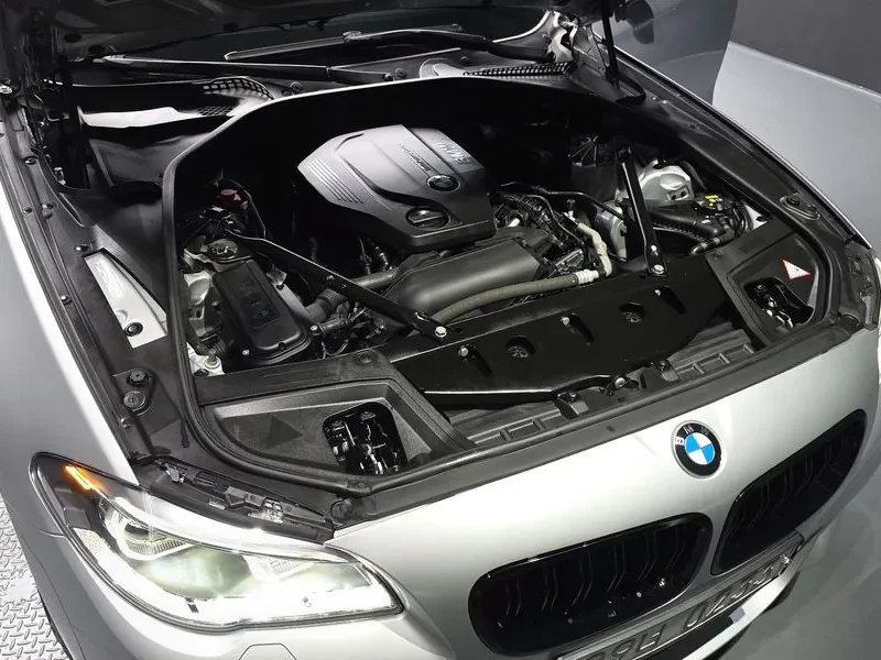 BMW 520 d-MSport - САМО 30% АВАНС, снимка 6 - Автомобили и джипове - 55740811