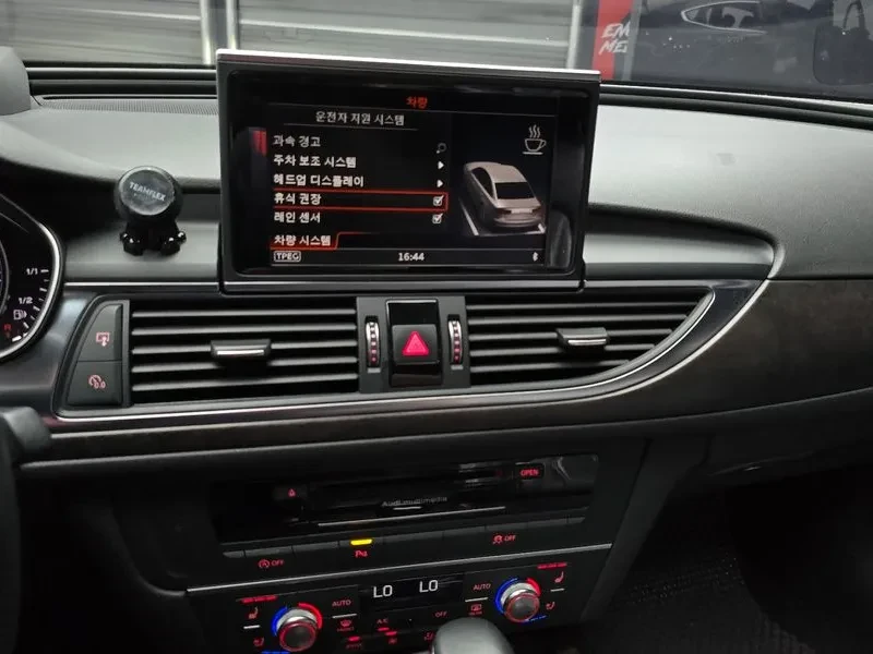 Audi A6 2.0 TFSI - САМО 30% АВАНС, снимка 14 - Автомобили и джипове - 56293614