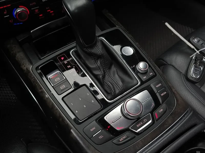 Audi A6 2.0 TFSI - САМО 30% АВАНС, снимка 9 - Автомобили и джипове - 56293614