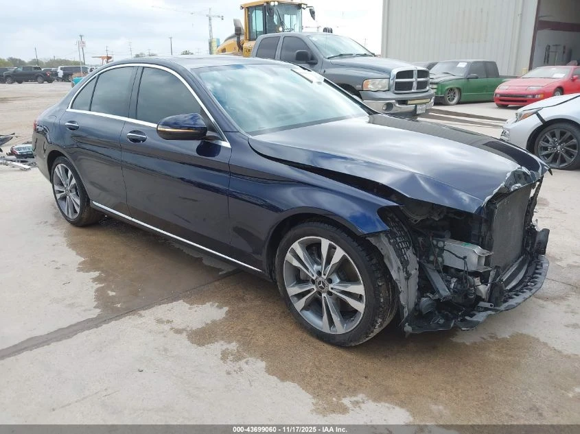 Mercedes-Benz C 300 2.0L I-4 DI, DOHC, VVT, TURBO, 255HP Rear Wheel, снимка 1