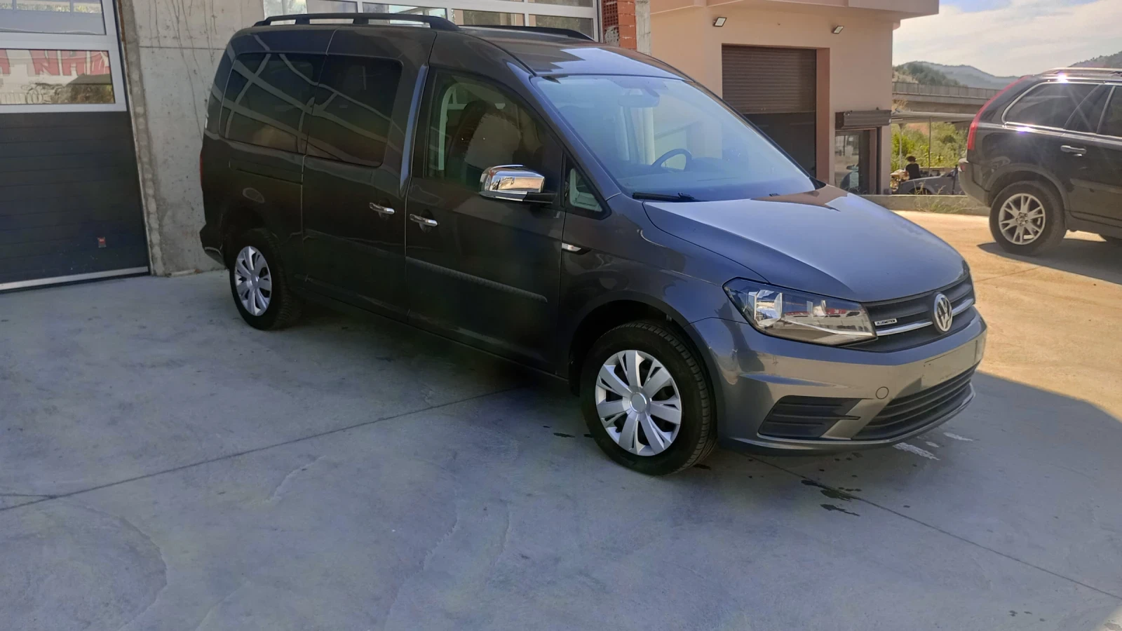 VW Caddy MAXI 7места-TGI-метан - изображение 5