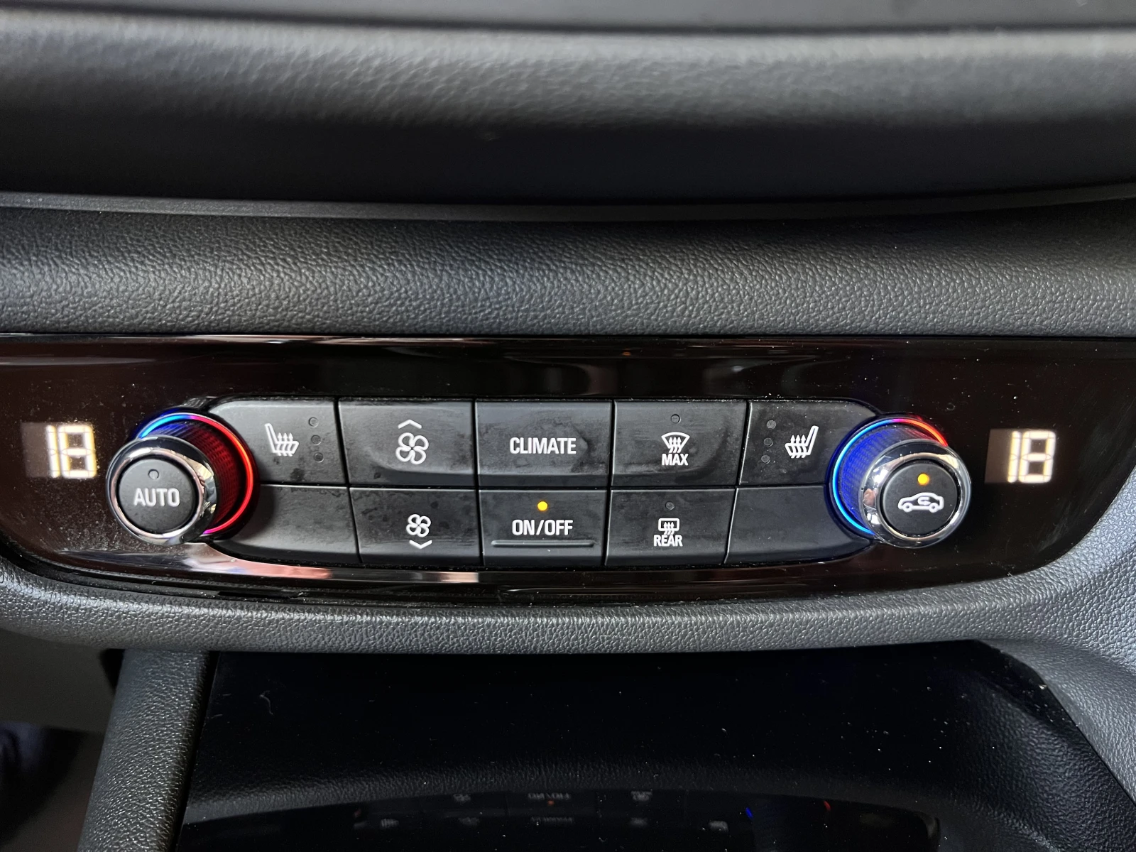 Opel Insignia GRAND SPORT/1.5 CDTI/122../6MT | Mobile.bg   16