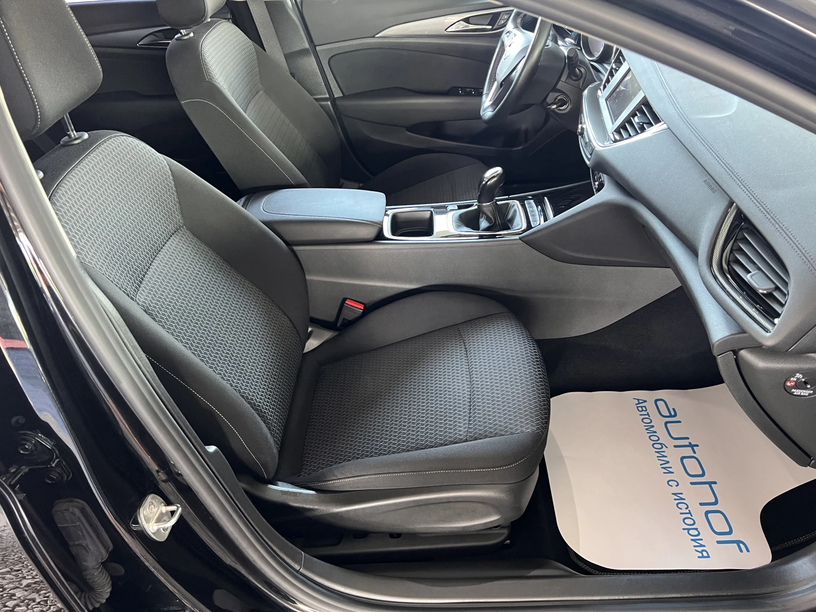 Opel Insignia GRAND SPORT/1.5 CDTI/122к.с./6MT - изображение 9