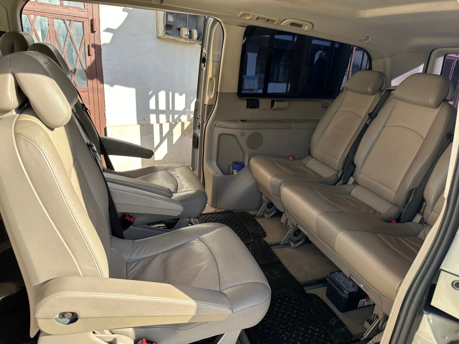 Mercedes-Benz Viano  - изображение 9