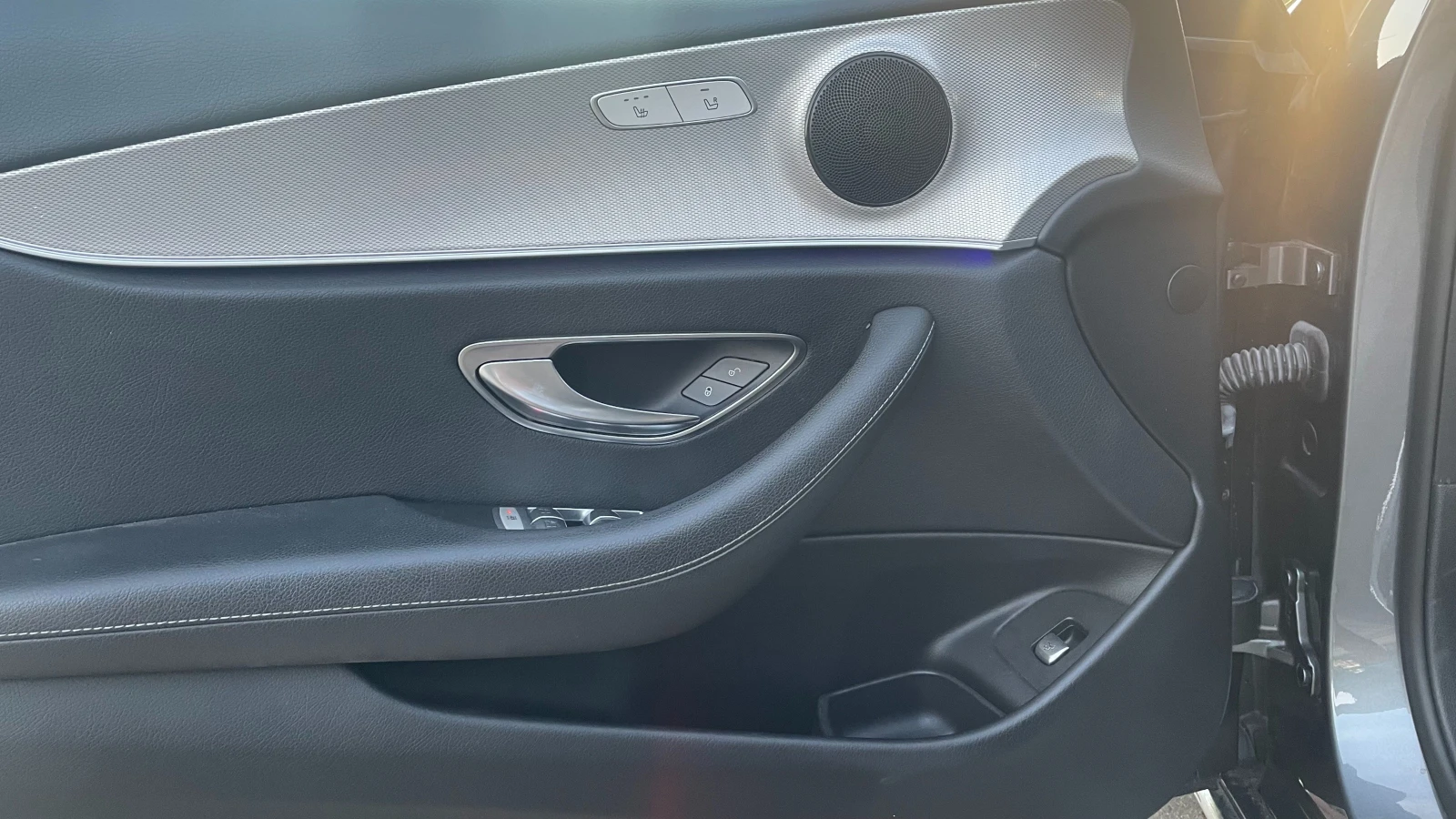 Mercedes-Benz E 200 4matic | Mobile.bg   14