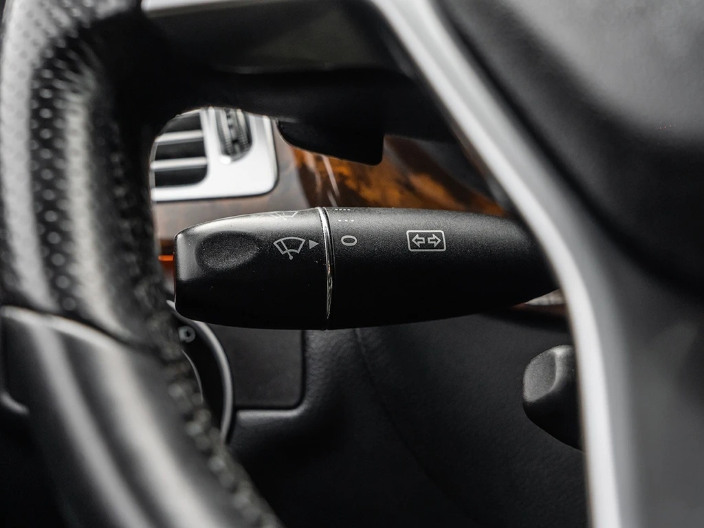 Mercedes-Benz CLS * 4dr Sdn 550 4MATIC * CARFAX * ���� �� �� | Mobile.bg � ����������� 13