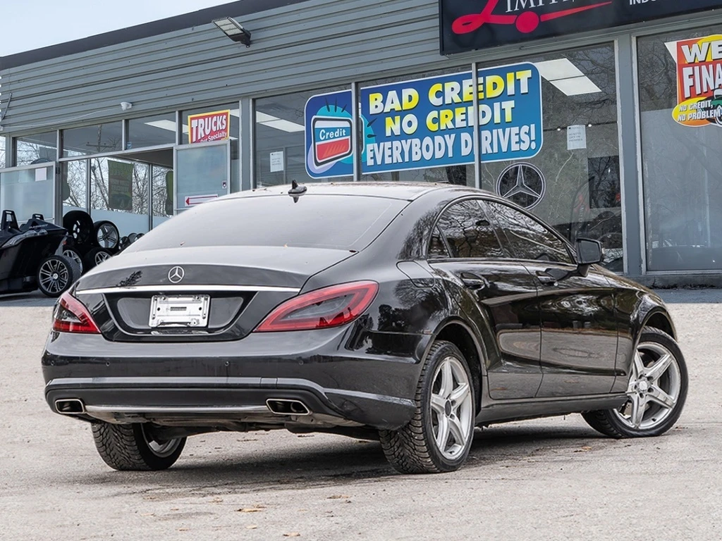 Mercedes-Benz CLS * 4dr Sdn 550 4MATIC * CARFAX * ���� �� �� | Mobile.bg � ����������� 7