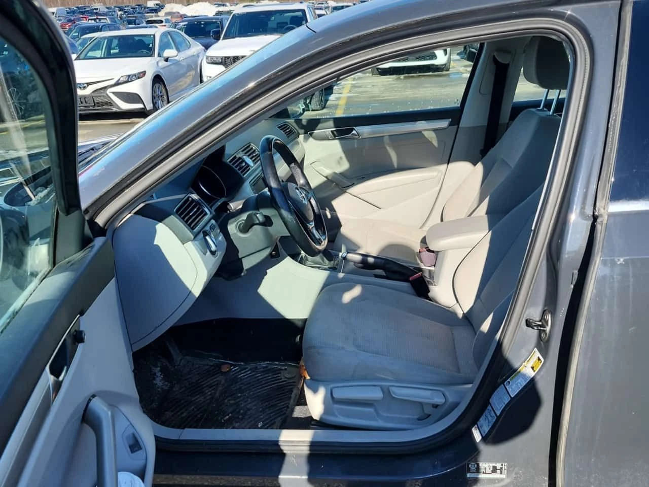 VW Passat TRENDLINE+ * CARFAX * БЕЗ ПЪРВОНАЧАЛНА ВНОСКА - изображение 8