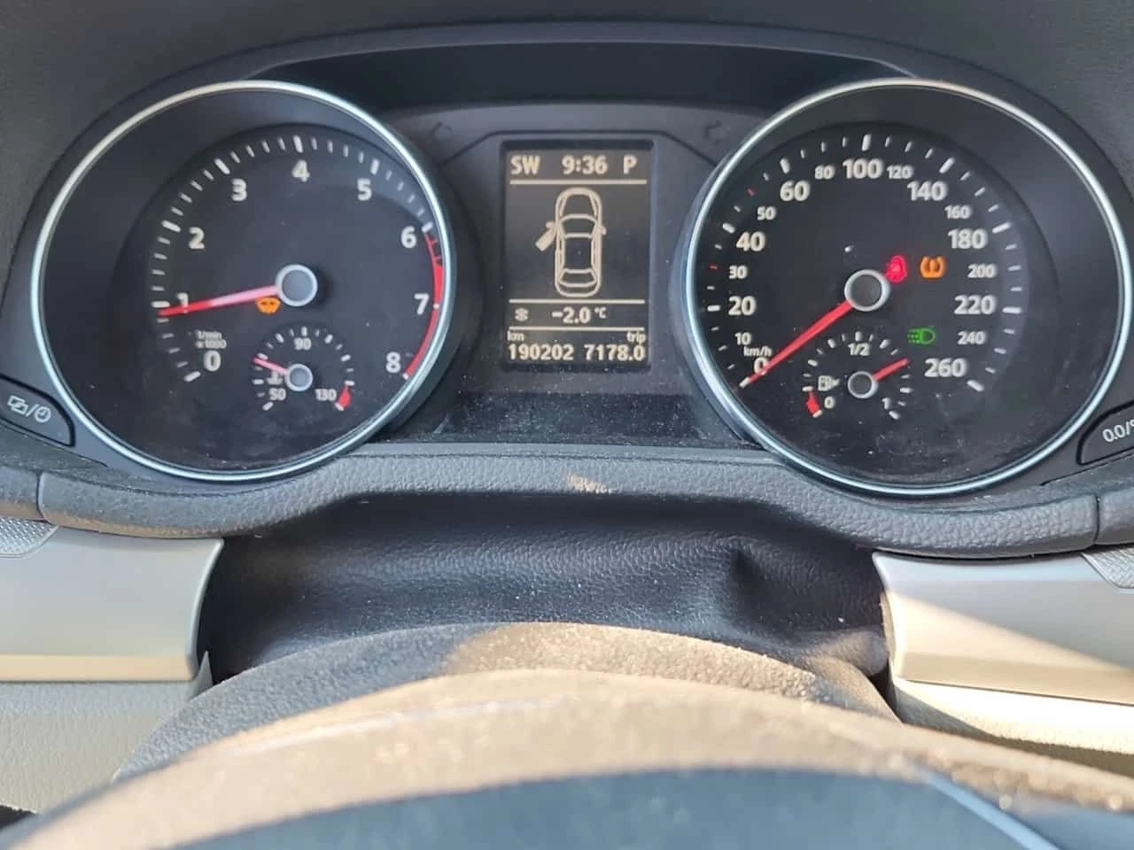 VW Passat TRENDLINE+ * CARFAX * БЕЗ ПЪРВОНАЧАЛНА ВНОСКА - изображение 9