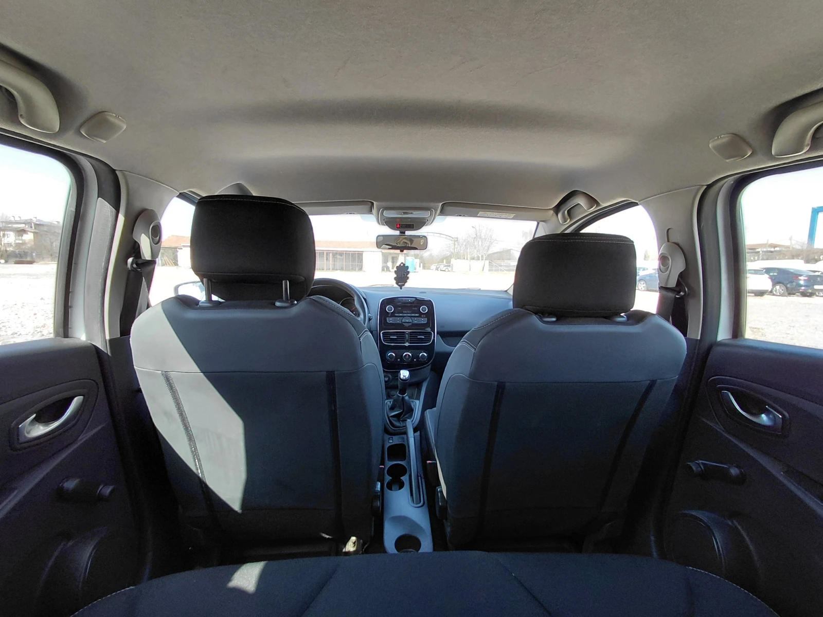 Renault Clio TCe/90к.с/Life, снимка 14 - Автомобили и джипове - 53811065