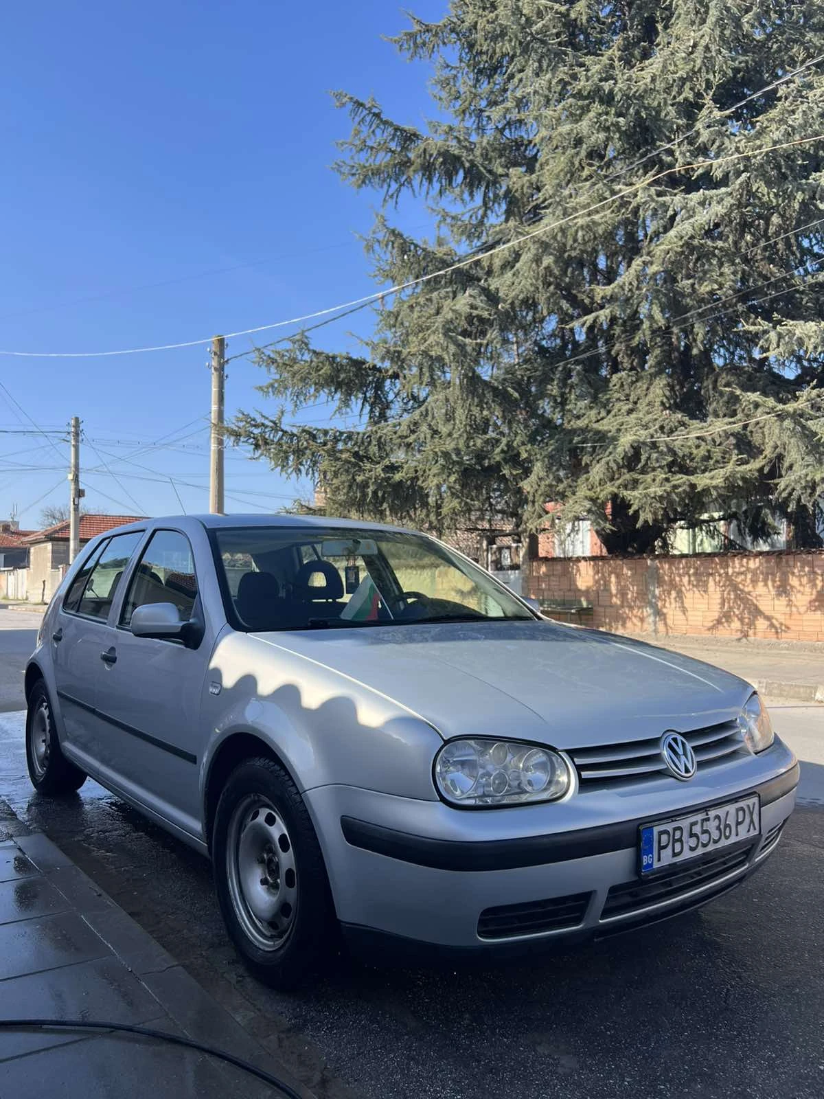 VW Golf