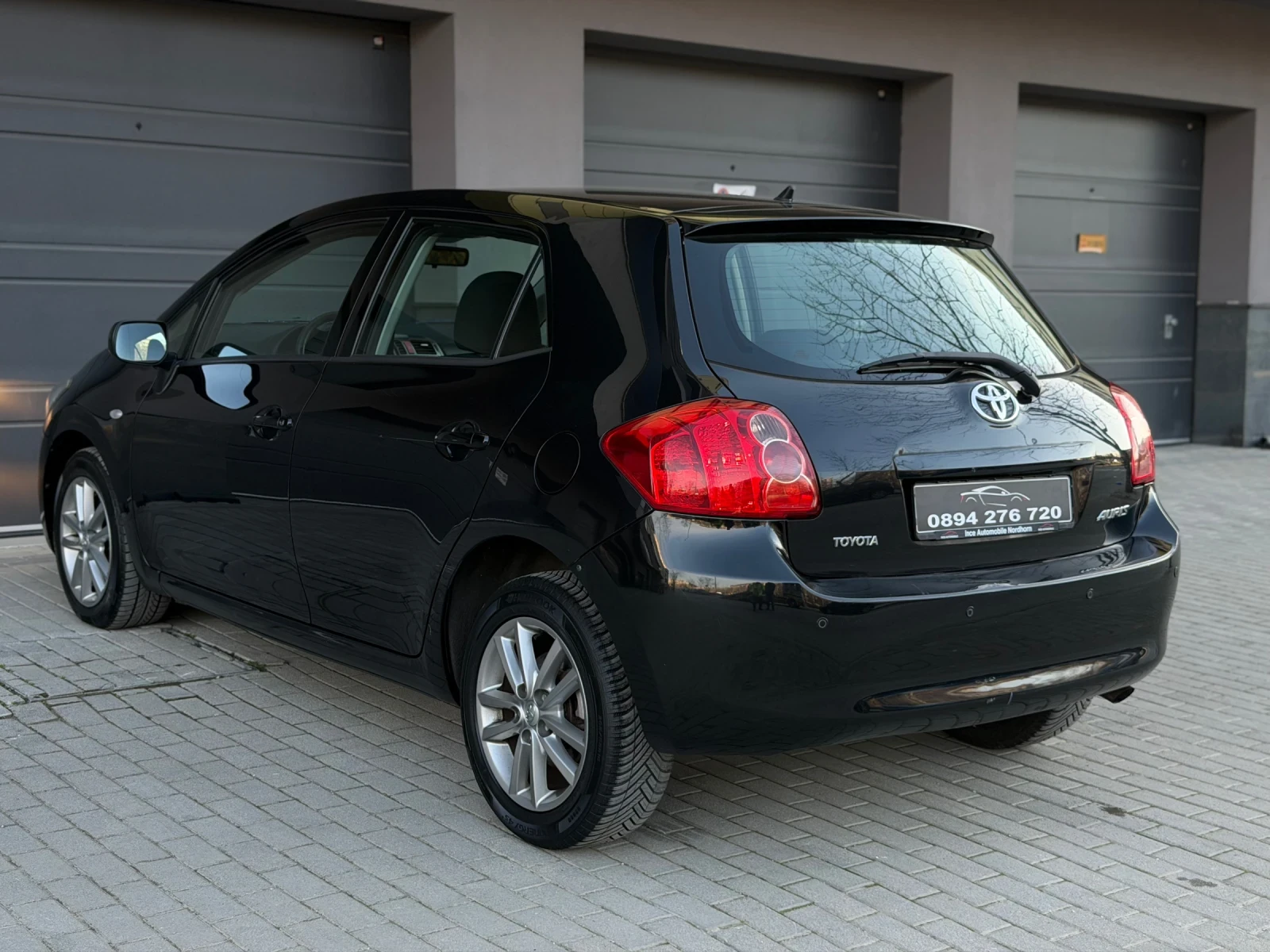 Toyota Auris 2.0 D-4D 126к.с. 6 СКОРОСТИ , ТОП , снимка 4 - Автомобили и джипове - 53815687