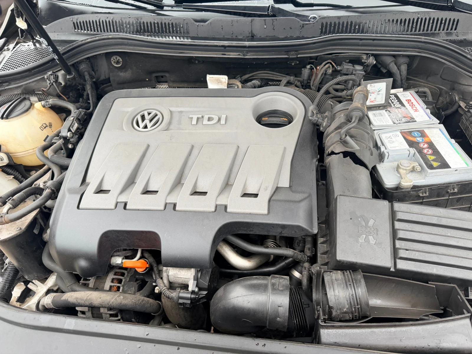 VW CC 2.0TDI CFG, снимка 16 - Автомобили и джипове - 54000636