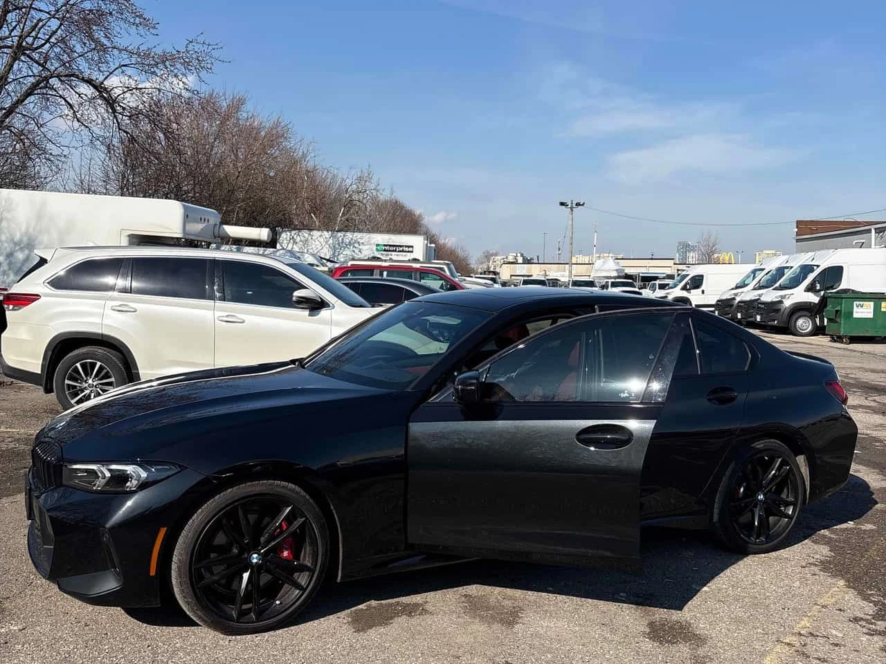 BMW 330 330i xDrive  CARFAX, снимка 12 - Автомобили и джипове - 54192120