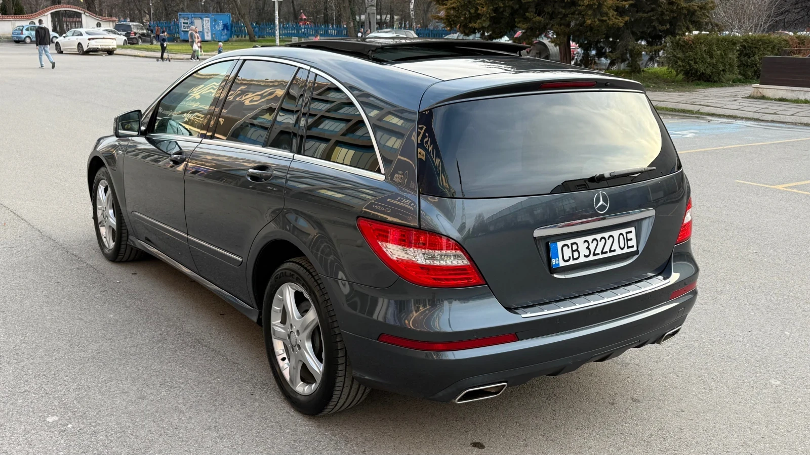 Mercedes-Benz R 350 Mercedes R-klas 300D 190кс Панорама, снимка 5 - Автомобили и джипове - 54331013