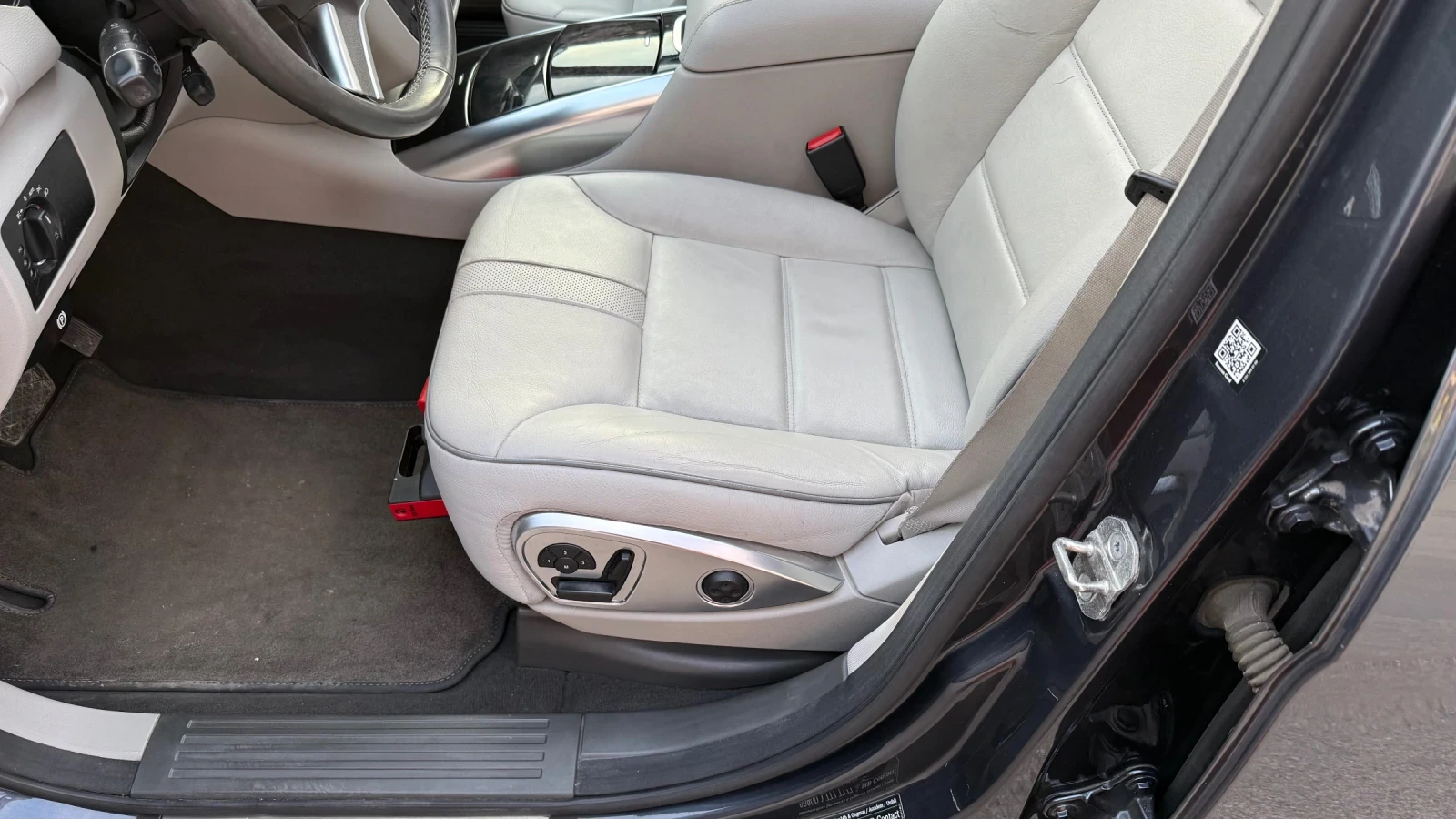 Mercedes-Benz R 350 Mercedes R-klas 300D 190кс Панорама, снимка 10 - Автомобили и джипове - 54331013