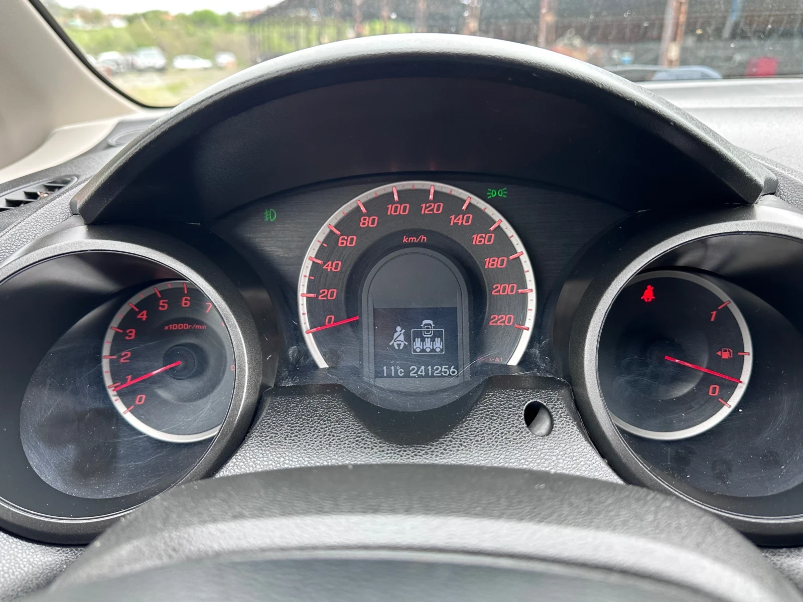 Honda Jazz 1.4 Панорама Facelift, снимка 9 - Автомобили и джипове - 54382186
