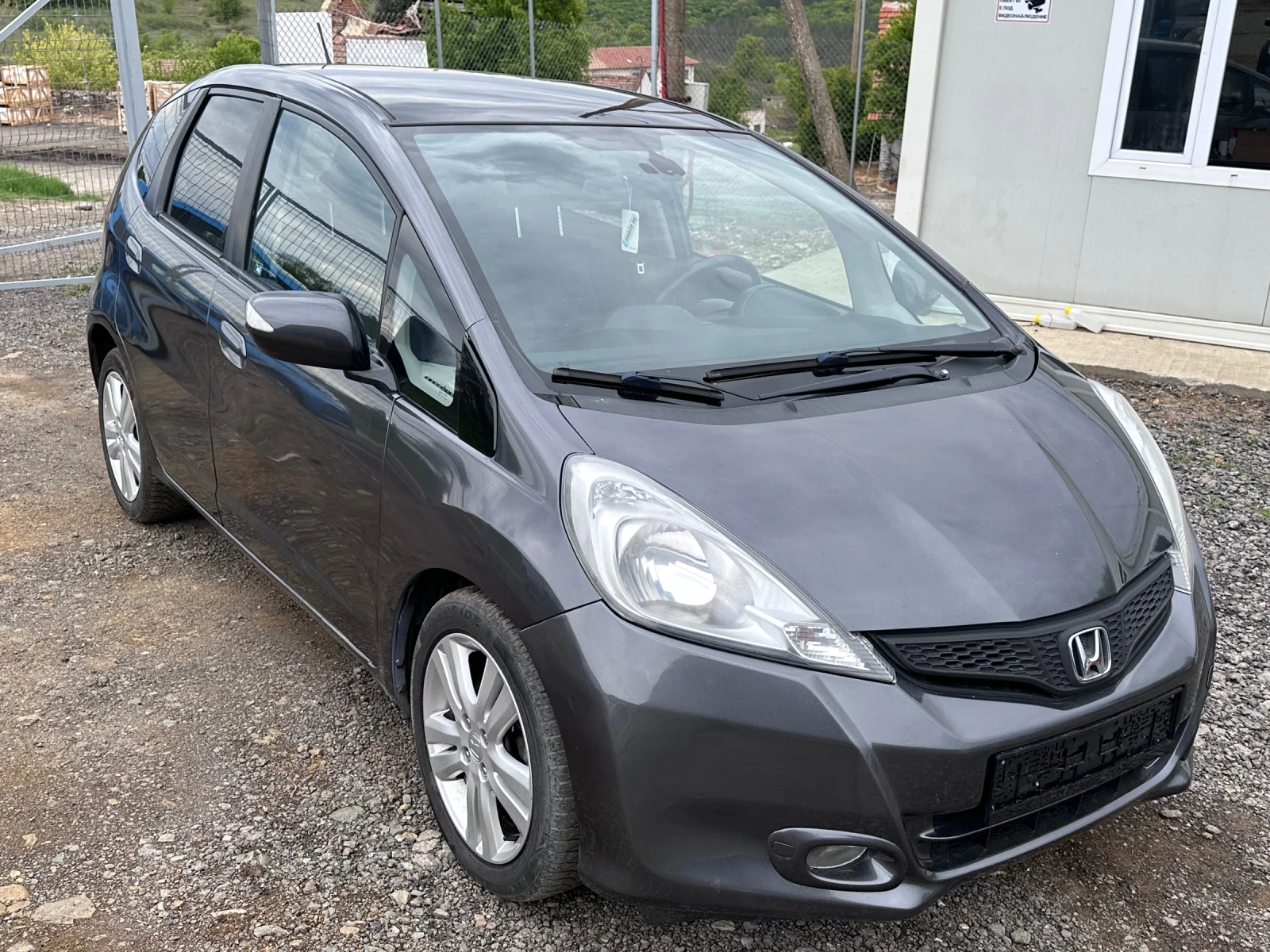Honda Jazz 1.4 Панорама Facelift, снимка 2 - Автомобили и джипове - 54382186