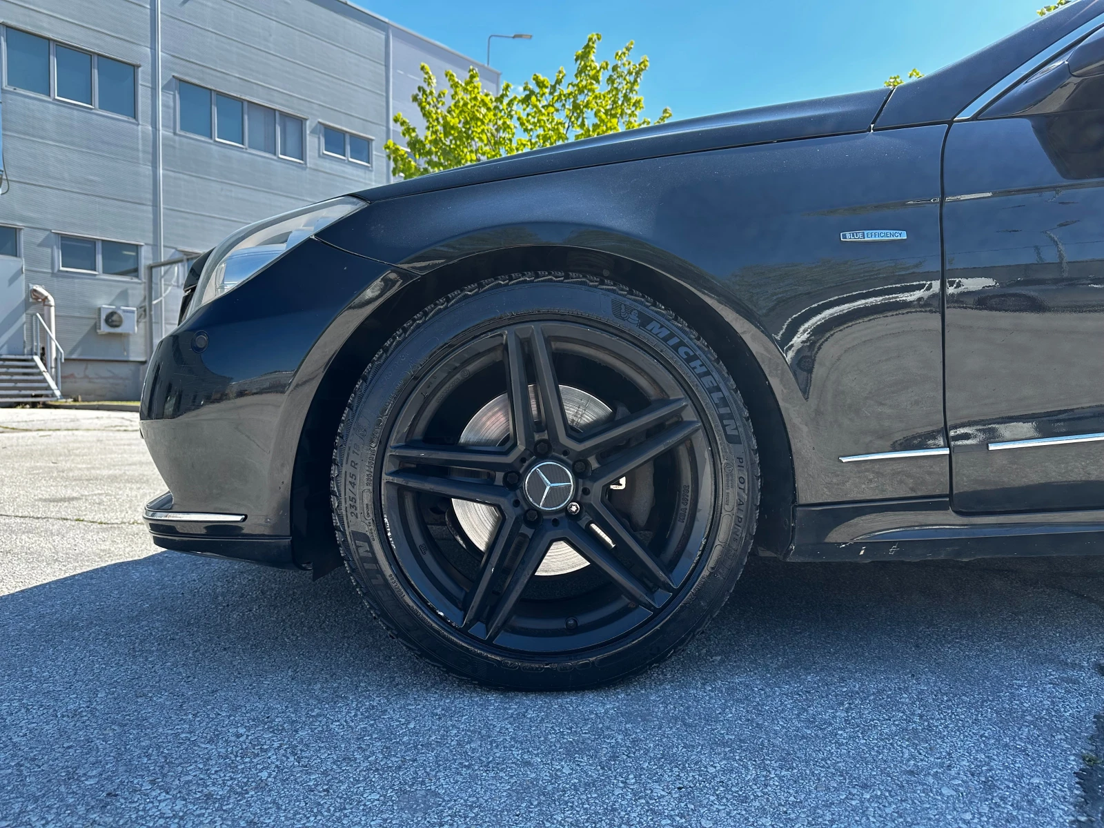 Mercedes-Benz E 350 Avantgarde, снимка 8 - Автомобили и джипове - 54424518