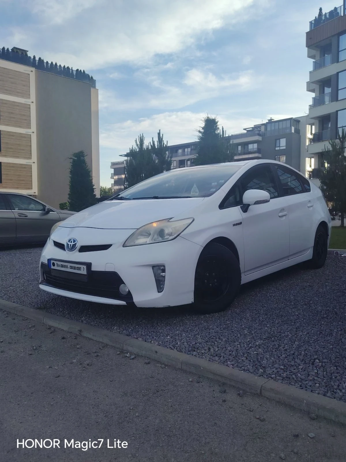 Toyota Prius, снимка 7 - Автомобили и джипове - 54982823