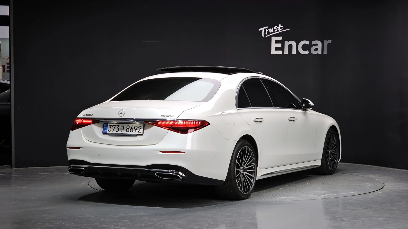 Mercedes-Benz S 400 D* Keyless* Navi* Pano* 360, снимка 3 - Автомобили и джипове - 55279567
