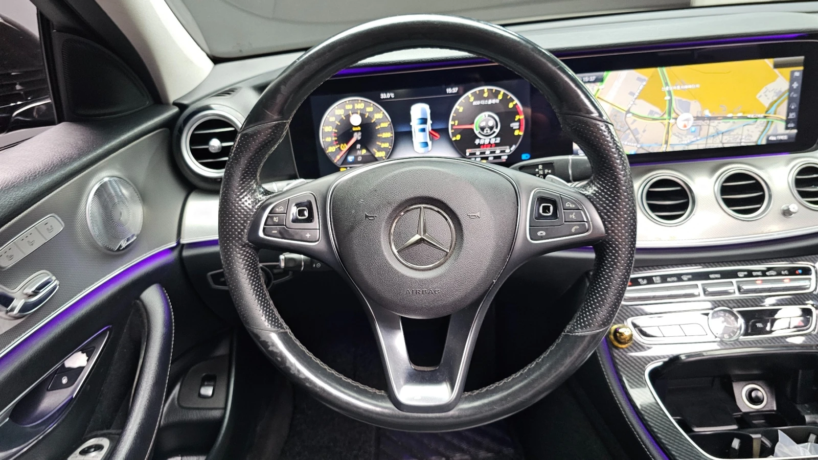Mercedes-Benz E 300 Avantgarde, снимка 10 - Автомобили и джипове - 56070169
