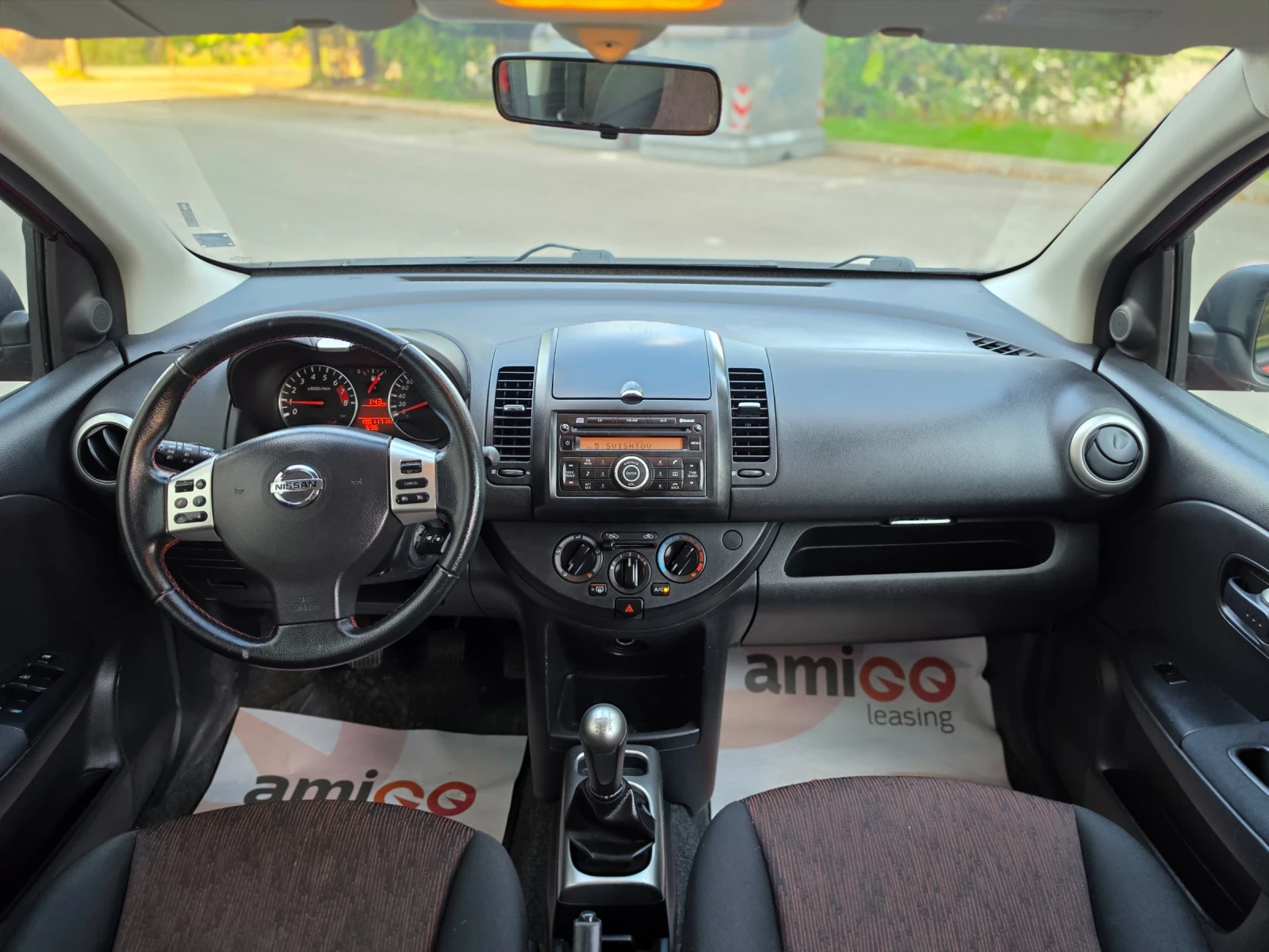 Nissan Note 1.4i * КЛИМАТИК * РЕГИСТРИРАН * ОБСЛУЖЕН * , снимка 14 - Автомобили и джипове - 56088063