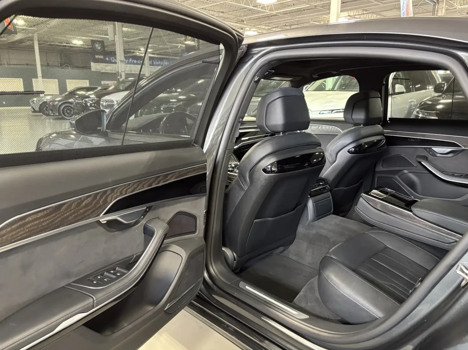 Audi A8, снимка 14 - Автомобили и джипове - 56628361