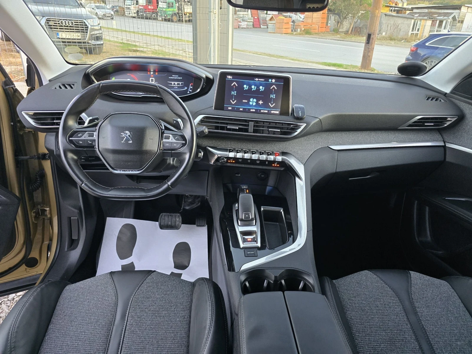 Peugeot 3008 1.6 HDI ALLURE 120kc | Mobile.bg � ����������� 10