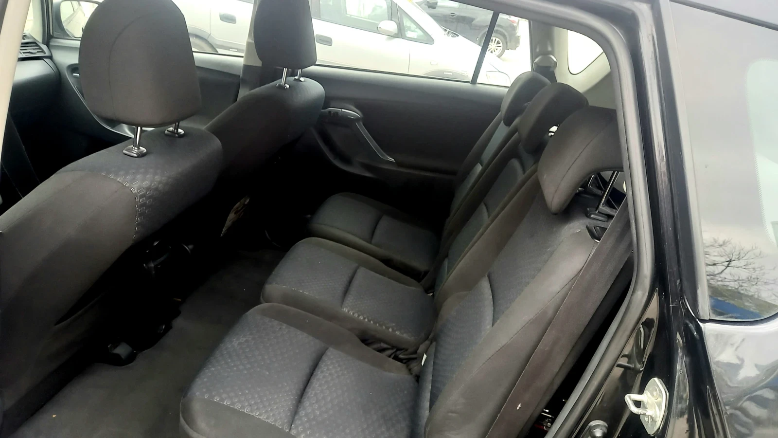 Toyota Verso Миниван, снимка 9 - Автомобили и джипове - 56712062