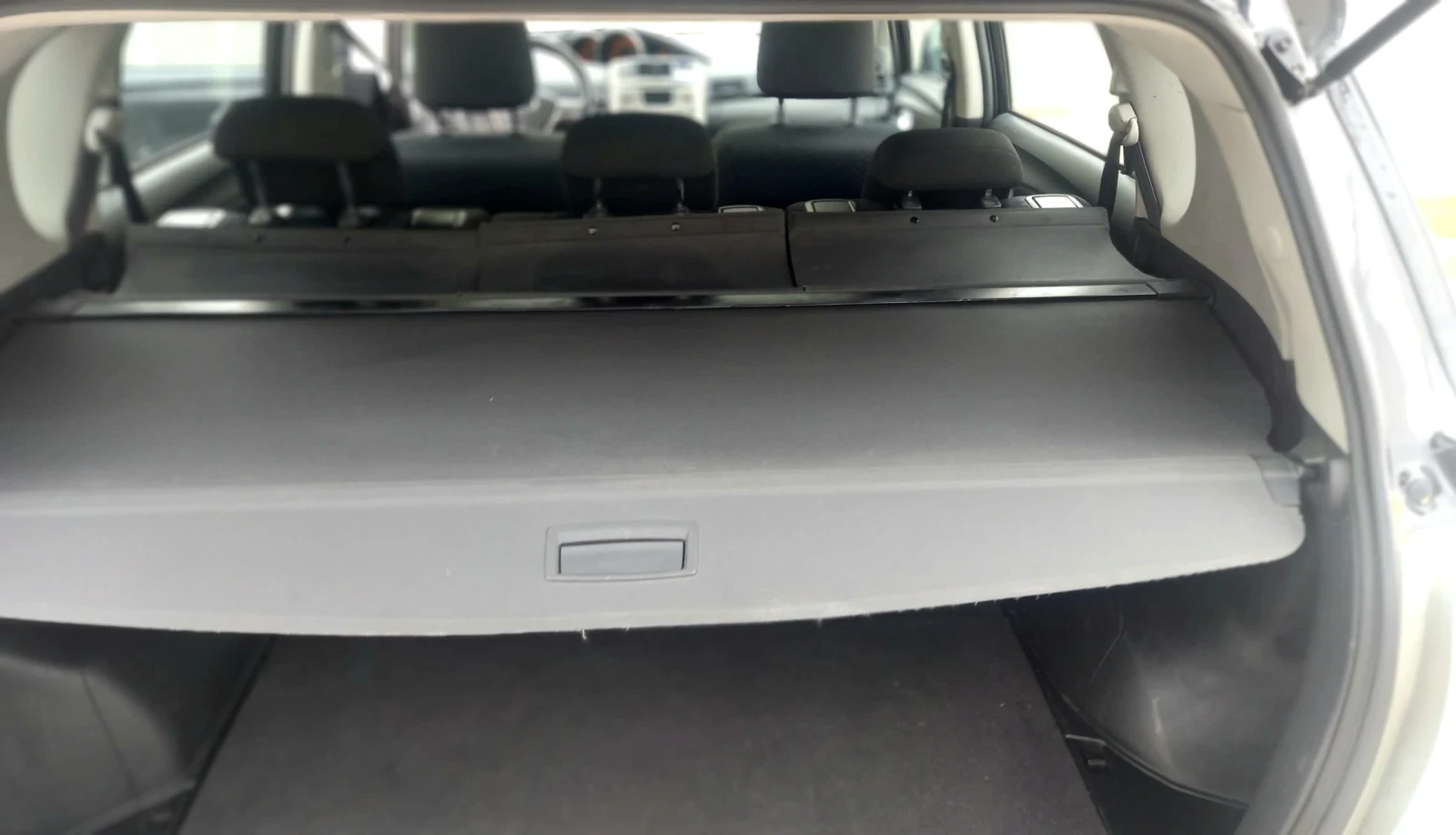 Toyota Verso Миниван, снимка 13 - Автомобили и джипове - 56712062