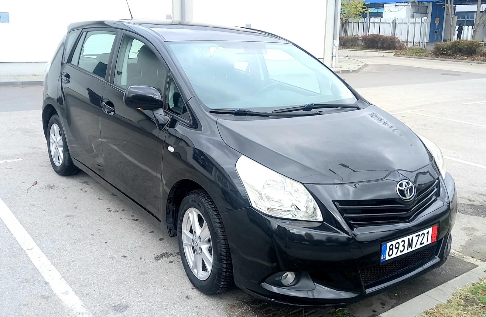 Toyota Verso Миниван, снимка 2 - Автомобили и джипове - 56712062