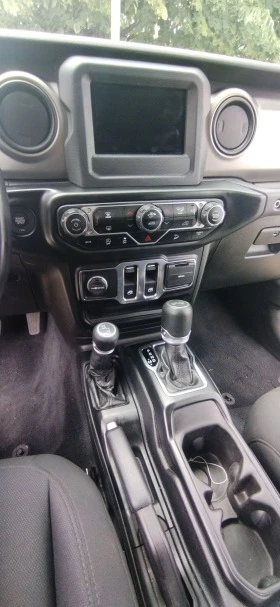 Jeep Wrangler Sport S, снимка 11