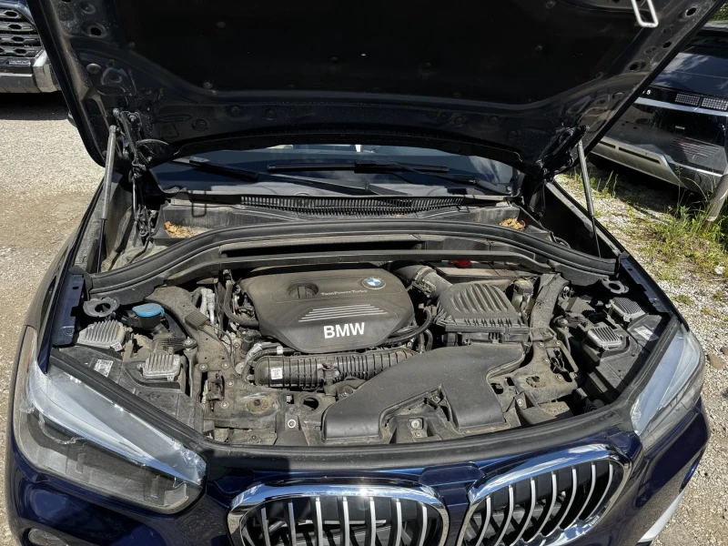 BMW X1 Бензин 2.8 xDrive, снимка 14 - Автомобили и джипове - 53014254