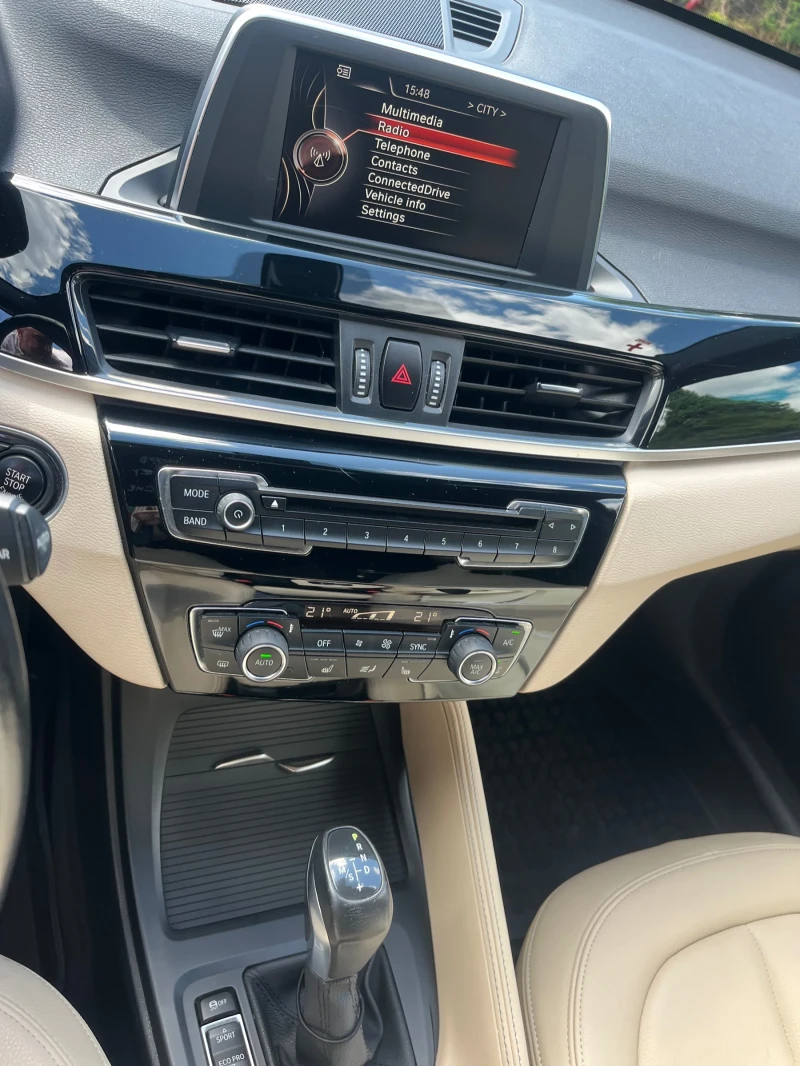 BMW X1 Бензин 2.8 xDrive, снимка 10 - Автомобили и джипове - 53014254