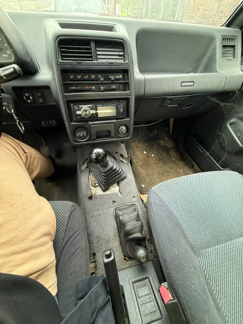 Suzuki Vitara, снимка 9 - Автомобили и джипове - 53065475