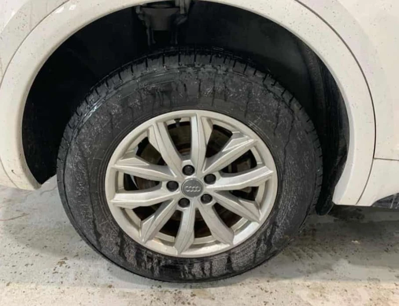 Audi Q5 Progressiv * CARFAX * ДИСТРОНИК* ПАНОРАМА* , снимка 7 - Автомобили и джипове - 53566409