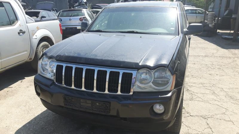 Jeep Grand cherokee 3.7i, снимка 1 - Автомобили и джипове - 15386206