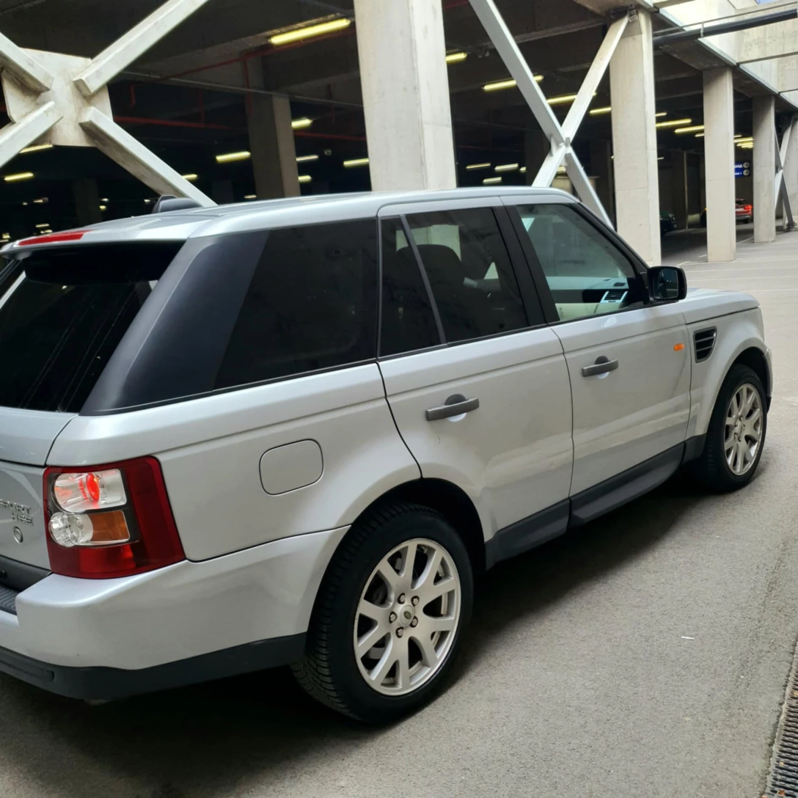 Land Rover Range Rover Sport 4.4 V8 - изображение 5