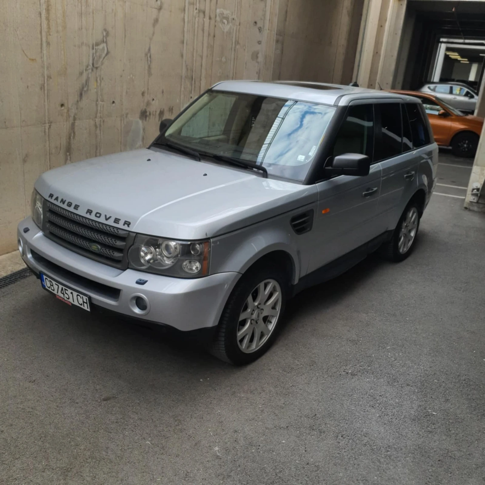 Land Rover Range Rover Sport 4.4 V8 - изображение 2